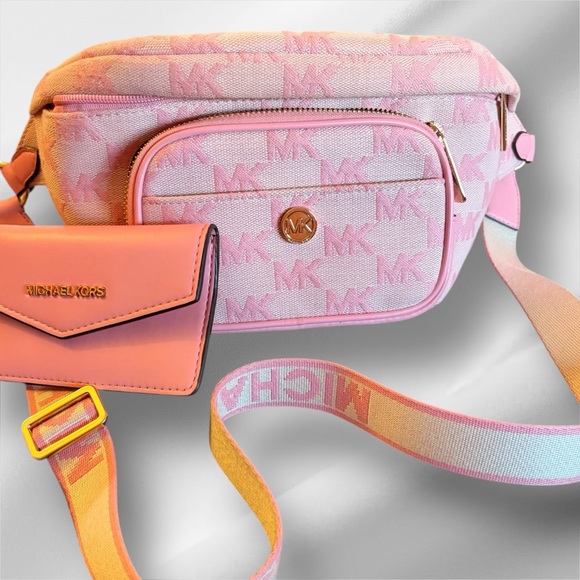 Michael Kors Pink Belt Bag and Card Holder Set - Picture 1 of 8